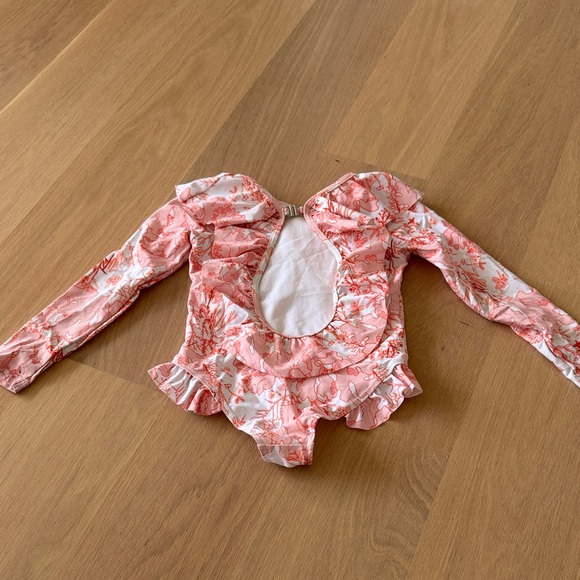 Girls Rashguard Ruffle Swimsuit - Picture 3 of 6